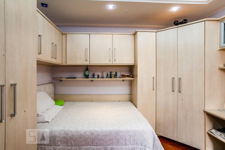 Casa à venda com 300m², 4 quartos e 4 vagasQuarto 2