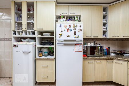 Casa à venda com 300m², 4 quartos e 4 vagasCozinha