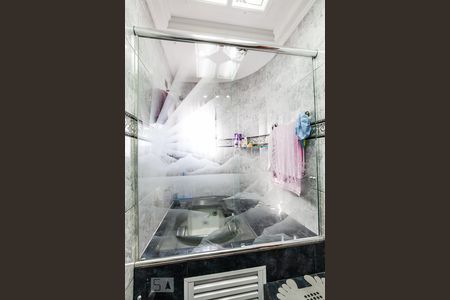 Casa à venda com 300m², 4 quartos e 4 vagasBanheiro da Suíte