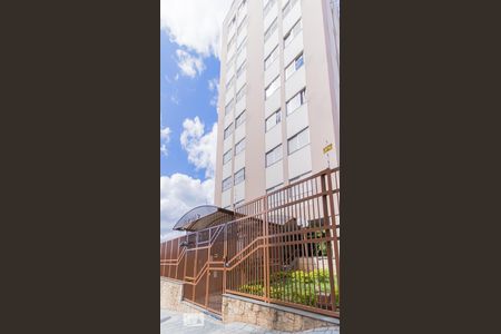 Apartamento à venda com 56m², 2 quartos e 1 vagaFachada