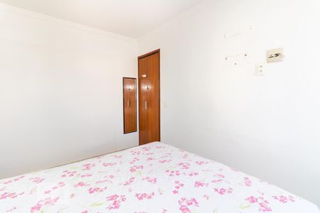 Quarto 1 de apartamento à venda com 2 quartos, 54m² em Vila Mazzei, São Paulo