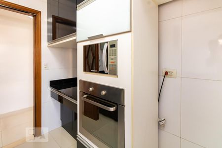 Apartamento à venda com 54m², 2 quartos e 1 vagaCozinha