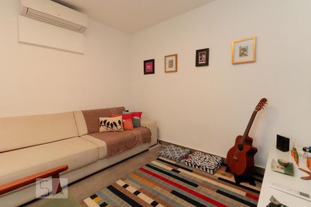 Sala de apartamento à venda com 2 quartos, 62m² em Pinheiros, São Paulo