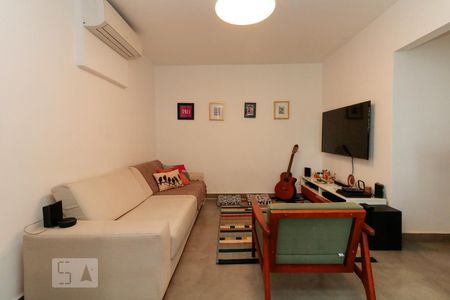 Sala de apartamento à venda com 2 quartos, 62m² em Pinheiros, São Paulo