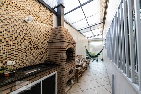 Casa à venda com 217m², 3 quartos e 5 vagas