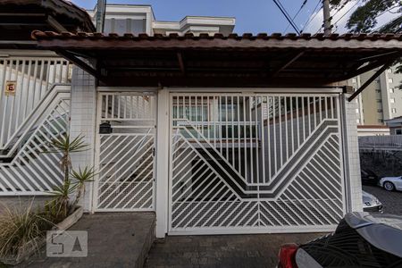 Casa à venda com 217m², 3 quartos e 5 vagas