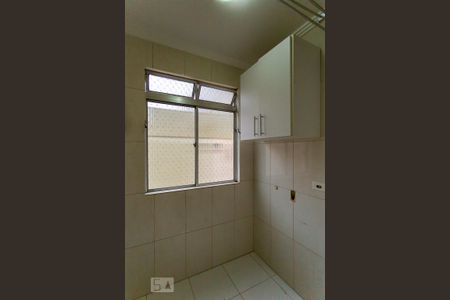 Apartamento à venda com 70m², 2 quartos e 1 vagaÁrea de serviço