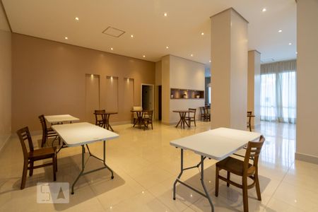 Apartamento para alugar com 74m², 2 quartos e 1 vagaÁrea comum - Salão de festas