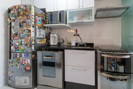 Apartamento para alugar com 74m², 2 quartos e 1 vagaCozinha