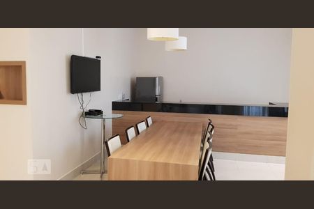 Apartamento para alugar com 74m², 2 quartos e 1 vagaÁrea comum - Salão de festas