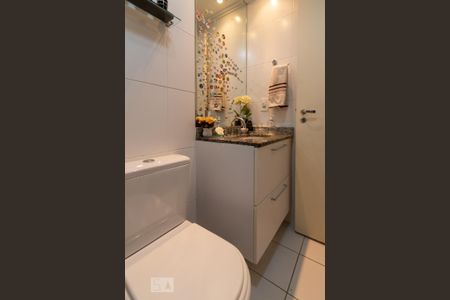 Apartamento para alugar com 74m², 2 quartos e 1 vagaBanheiro Social