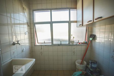 Apartamento à venda com 68m², 2 quartos e 1 vagaÁrea de Serviço