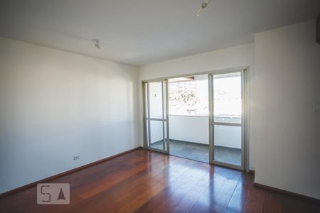 Sala de apartamento para alugar com 2 quartos, 97m² em Jardim Oriental, São Paulo