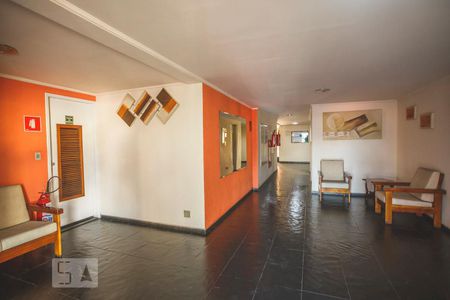 Apartamento à venda com 68m², 2 quartos e 1 vagaHall social