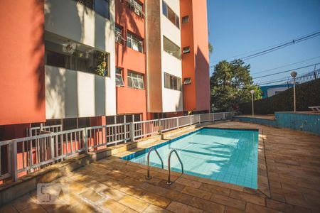 Apartamento à venda com 68m², 2 quartos e 1 vagaÁrea comum - Piscina
