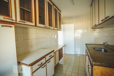 Apartamento à venda com 68m², 2 quartos e 1 vagaCozinha