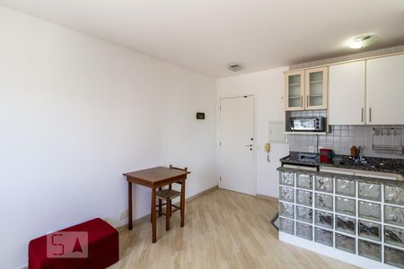 Apartamento para alugar com 30m², 1 quarto e 1 vaga Apartamento para alugar com 30m², 1 quarto e 1 vagaSala
