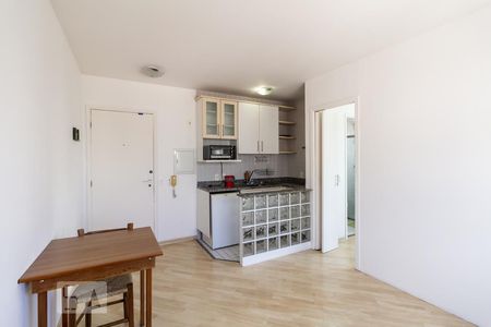 Apartamento para alugar com 30m², 1 quarto e 1 vaga Apartamento para alugar com 30m², 1 quarto e 1 vagaSala