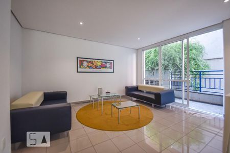 Apartamento para alugar com 30m², 1 quarto e 1 vaga Apartamento para alugar com 30m², 1 quarto e 1 vagaÁrea comum - Salão de festas