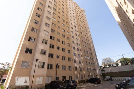 Apartamento para alugar com 42m², 2 quartos e sem vaga Apartamento para alugar com 42m², 2 quartos e sem vagaFachada