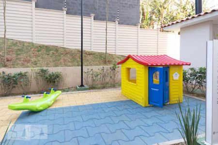 Playground de apartamento para alugar com 2 quartos, 42m² em Itaquera, São Paulo
