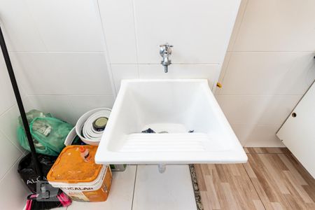 Apartamento para alugar com 42m², 2 quartos e sem vaga Apartamento para alugar com 42m², 2 quartos e sem vagaÁrea de serviço