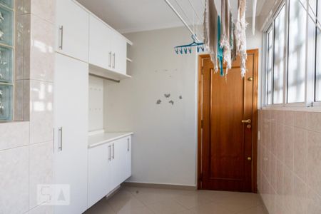 Apartamento à venda com 115m², 2 quartos e 1 vaga Apartamento à venda com 115m², 2 quartos e 1 vagaArea de Serviço