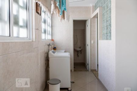 Apartamento à venda com 115m², 2 quartos e 1 vaga Apartamento à venda com 115m², 2 quartos e 1 vagaArea de Serviço