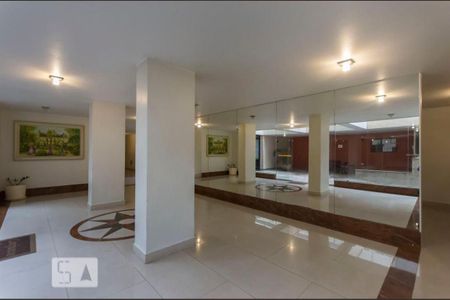 Apartamento à venda com 115m², 2 quartos e 1 vaga Apartamento à venda com 115m², 2 quartos e 1 vagaHall Social