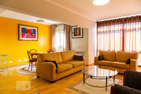 Apartamento à venda com 115m², 2 quartos e 1 vaga Apartamento à venda com 115m², 2 quartos e 1 vagaSala
