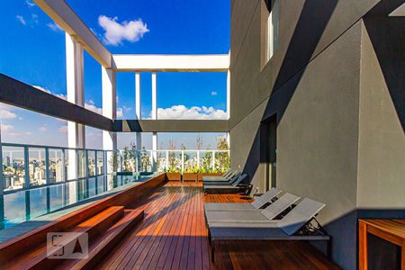 Apartamento à venda com 64m², 2 quartos e 1 vagaPiscina