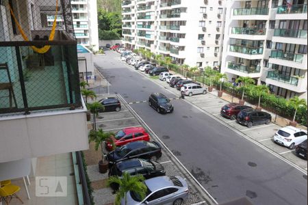 Apartamento para alugar com 65m², 2 quartos e 1 vaga Apartamento para alugar com 65m², 2 quartos e 1 vagaVista da Varanda da Sala