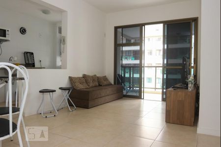 Apartamento para alugar com 65m², 2 quartos e 1 vaga Apartamento para alugar com 65m², 2 quartos e 1 vagaSala