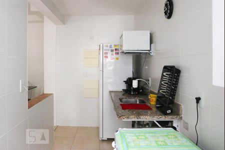 Apartamento para alugar com 65m², 2 quartos e 1 vaga Apartamento para alugar com 65m², 2 quartos e 1 vagaCozinha e Área de Serviço