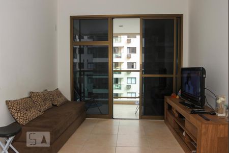 Apartamento para alugar com 65m², 2 quartos e 1 vaga Apartamento para alugar com 65m², 2 quartos e 1 vagaSala