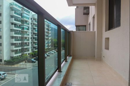 Apartamento para alugar com 65m², 2 quartos e 1 vaga Apartamento para alugar com 65m², 2 quartos e 1 vagaVaranda da Sala