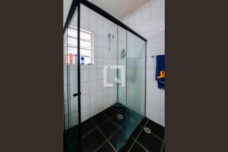 Casa à venda com 156m², 4 quartos e 3 vagasBanheiro 2