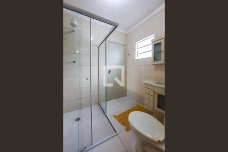 Casa à venda com 156m², 4 quartos e 3 vagasBanheiro 1