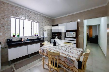 Casa à venda com 156m², 4 quartos e 3 vagasCozinha