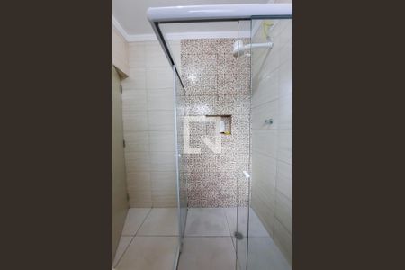 Casa à venda com 156m², 4 quartos e 3 vagasBanheiro 1