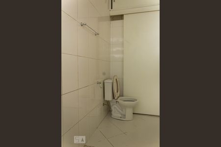 Casa à venda com 185m², 4 quartos e 3 vagasBanheiro Suíte Externa