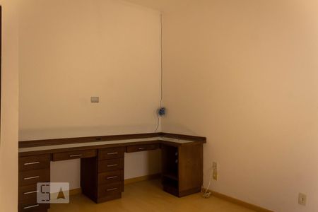 Casa à venda com 185m², 4 quartos e 3 vagasSuíte 1