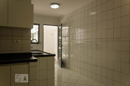 Casa à venda com 185m², 4 quartos e 3 vagasCozinha