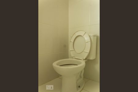 Casa à venda com 185m², 4 quartos e 3 vagasBanheiro de Serviço