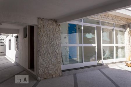 Casa à venda com 185m², 4 quartos e 3 vagasGaragem