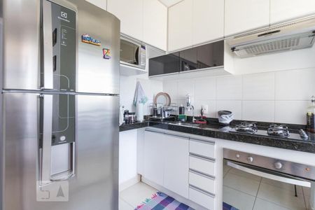 Apartamento para alugar com 57m², 2 quartos e 1 vaga Apartamento para alugar com 57m², 2 quartos e 1 vagaCozinha