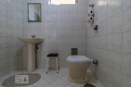 Banheiro de apartamento para alugar com 1 quarto, 48m² em Mirandópolis, São Paulo
