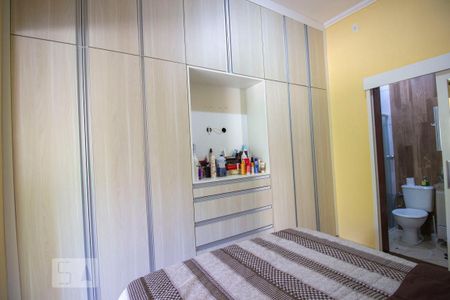 Casa à venda com 600m², 4 quartos e 15 vagasQuarto 2 - Suíte