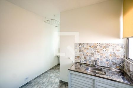 Cozinha de kitnet/studio para alugar com 1 quarto, 34m² em Cidade Mãe do Céu, São Paulo