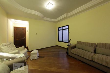 Sala de estar de apartamento para alugar com 3 quartos, 137m² em Cerâmica, São Caetano do Sul